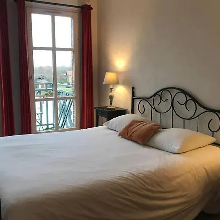 Apartment Vue Sur Le Pont Honfleur